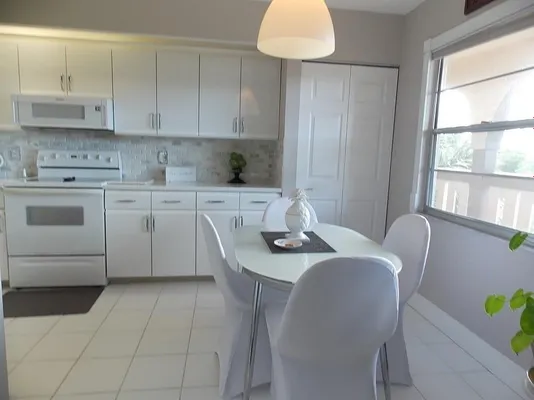 Property Slideshow image 3 of 26 | 1701 andros isle c4, Coconut Creek, FL, 33066