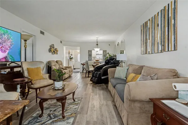 Property Slideshow image 3 of 55 | 9520 s hollybrook lake dr 103, Pembroke Pines, FL, 33025