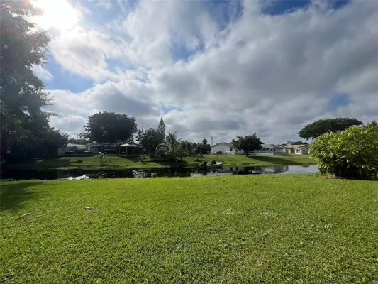 Property Slideshow image 2 of 35 | 6670 royal palm blvd 106k, Margate, FL, 33063