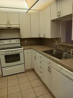 Property Slideshow image 3 of 10 | 3004 portofino isle g1, Coconut Creek, FL, 33066