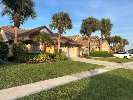 Property Slideshow image 2 of 15 | 7011 bitterbush pl, Boynton Beach, FL, 33472