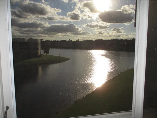 Property Slideshow image 3 of 48 | 7361 granville dr 303, Tamarac, FL, 33321