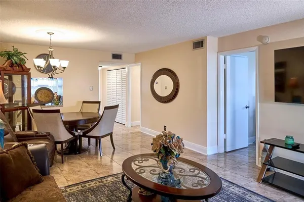 Property Slideshow image 3 of 12 | 601 nw 80th ave apt 101, Margate, FL, 33063