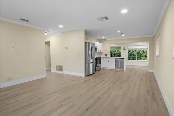 Property Slideshow image 2 of 31 | 4514 nw 49th dr, Tamarac, FL, 33319