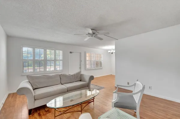 Property Slideshow image 3 of 62 | 267 wellington j # 267, West Palm Beach, FL, 33417