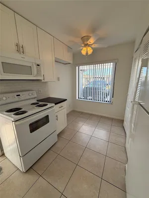 Property Slideshow image 3 of 14 | 14838 wildflower ln # 14838, Delray Beach, FL, 33446