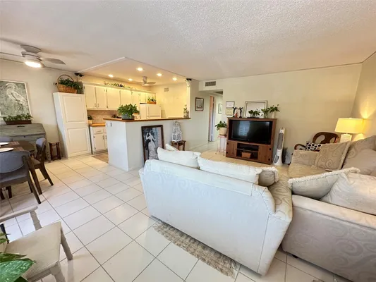 Property Slideshow image 2 of 58 | 214 prescott k # 214, Deerfield Beach, FL, 33442