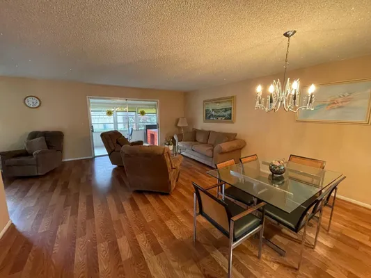 Property Slideshow image 2 of 21 | 127 amherst ln # 127, Lake Worth, FL, 33467