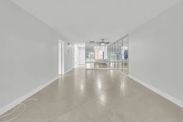 Property Slideshow image 3 of 35 | 13950 via flora b, Delray Beach, FL, 33484