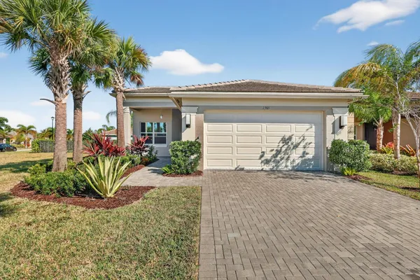 Property Slideshow image 2 of 46 | 11905 sw seaway st, Port St Lucie, FL, 34987