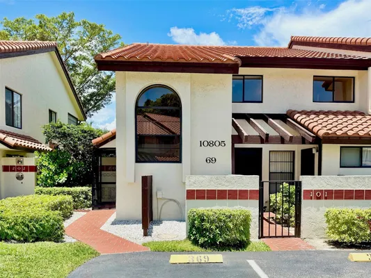 Property Slideshow image 2 of 64 | 10805 bahama palm way apt 201, Boynton Beach, FL, 33437