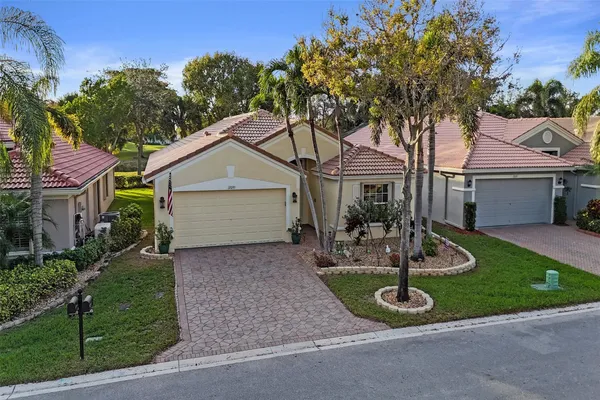 Property Slideshow image 3 of 100 | 12095 roma rd, Boynton Beach, FL, 33437