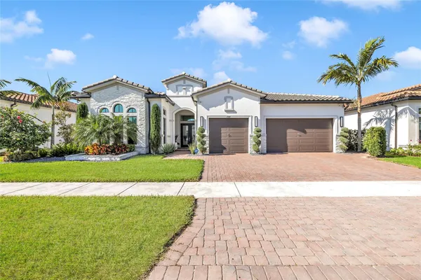 Property Slideshow image 2 of 50 | 7947 juniper dr, Parkland, FL, 33067