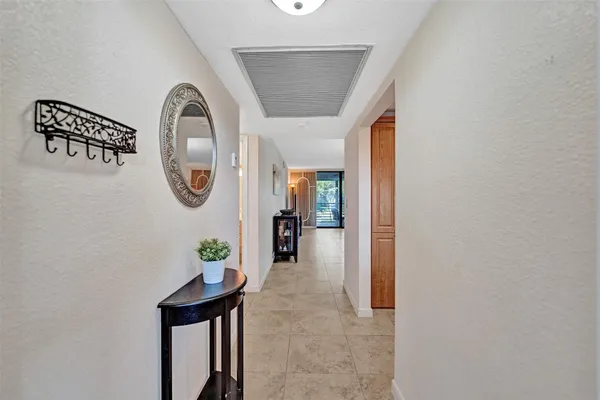 Property Slideshow image 2 of 29 | 900 colony point cir apt 221, Pembroke Pines, FL, 33026