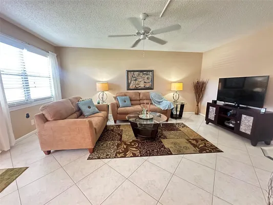 Property Slideshow image 2 of 58 | 1076 newport q # 1076, Deerfield Beach, FL, 33442