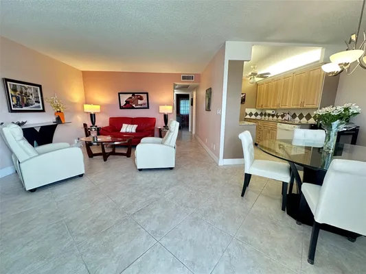 Property Slideshow image 2 of 58 | 4004 newport g # 4004, Deerfield Beach, FL, 33442