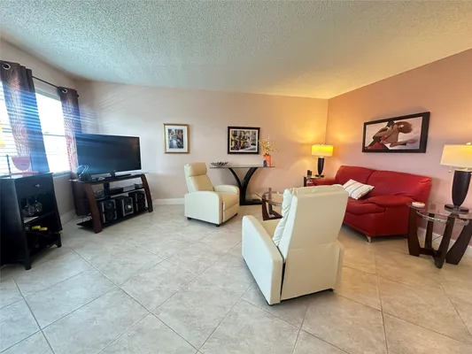 Property Slideshow image 3 of 58 | 4004 newport g # 4004, Deerfield Beach, FL, 33442