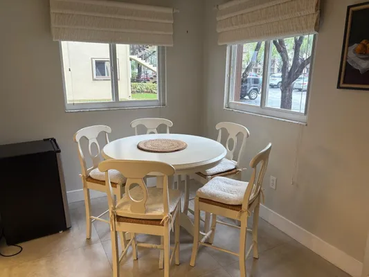 Property Slideshow image 3 of 25 | 901 sw 141st ave apt 112, Pembroke Pines, FL, 33027