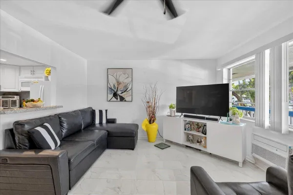 Property Slideshow image 3 of 28 | 269 durham g 269, Deerfield Beach, FL, 33442