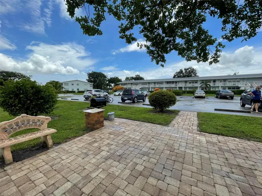 Property Slideshow image 3 of 68 | 139 oakridge j # 139, Deerfield Beach, FL, 33442