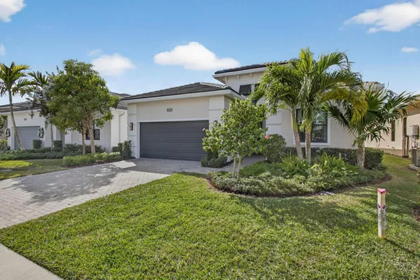 Property Slideshow image 2 of 64 | 15798 cresswind pl, Loxahatchee, FL, 33470