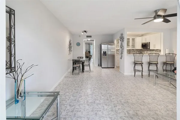 Property Slideshow image 2 of 23 | 1116 cambridge e, Deerfield Beach, FL, 33442