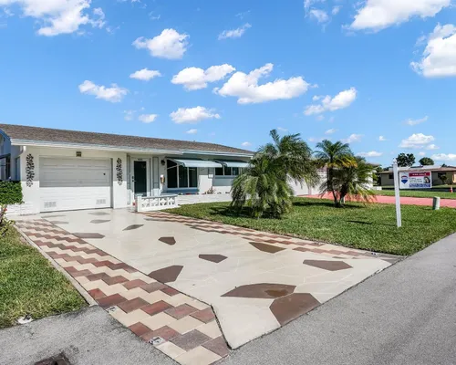 Property Slideshow image 2 of 41 | 4621 nw 46th st, Tamarac, FL, 33319