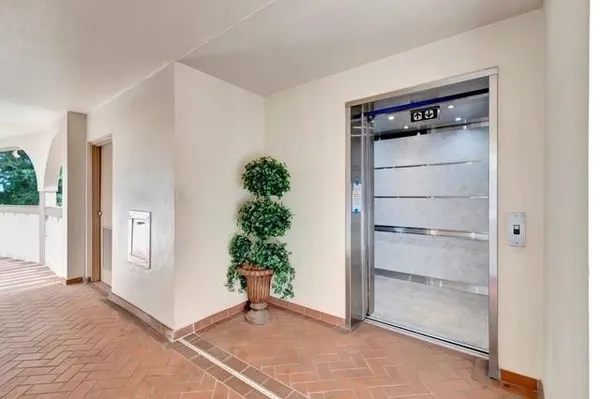 Property Slideshow image 3 of 24 | 1603 abaco dr g4, Coconut Creek, FL, 33066