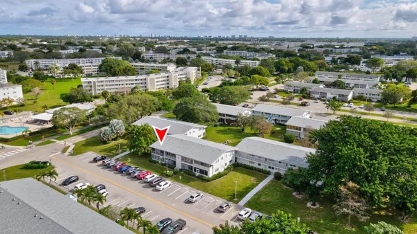 Property Slideshow image 2 of 33 | 77 harwood h # 77, Deerfield Beach, FL, 33442