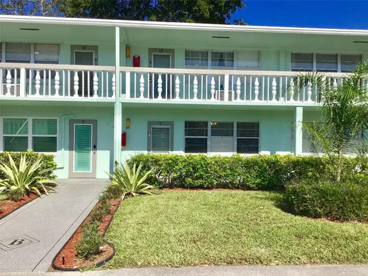 Property Slideshow image 2 of 22 | 7 oakridge b # 7, Deerfield Beach, FL, 33442