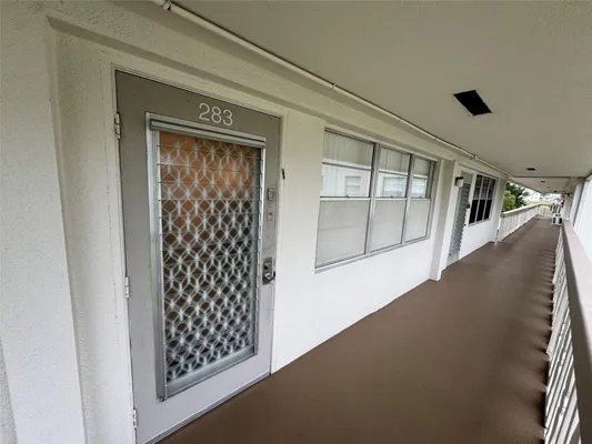 Property Slideshow image 3 of 23 | 283 ventnor s # 283, Deerfield Beach, FL, 33442