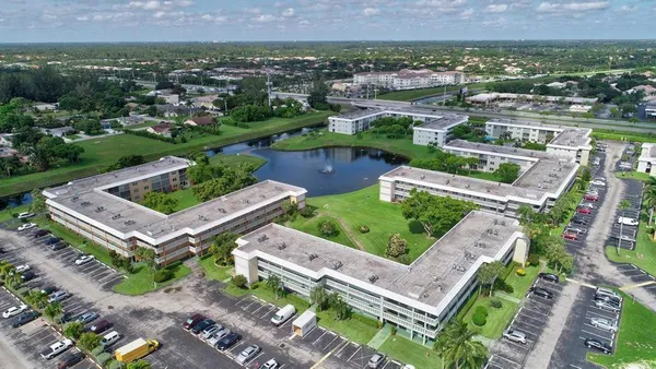 Property Slideshow image 2 of 35 | 9818 marina blvd apt 1226, Boca Raton, FL, 33428