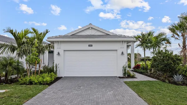 Property Slideshow image 2 of 52 | 5066 lido key ln, Westlake, FL, 33470