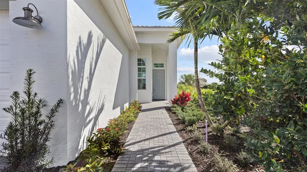 Property Slideshow image 3 of 52 | 5066 lido key ln, Westlake, FL, 33470
