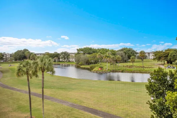 Property Slideshow image 2 of 29 | 4402 martinique ct m4, Coconut Creek, FL, 33066