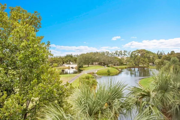 Property Slideshow image 3 of 29 | 4402 martinique ct m4, Coconut Creek, FL, 33066