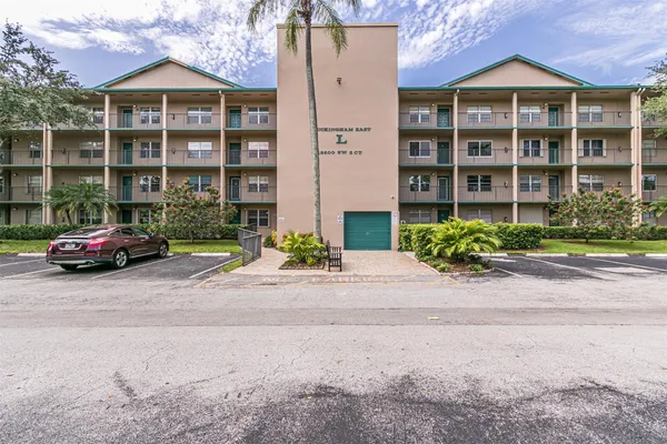 Property Slideshow image 2 of 40 | 12600 sw 5th ct 408l, Pembroke Pines, FL, 33027