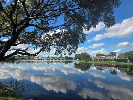 Property Slideshow image 2 of 15 | 1001 colony point cir 405, Pembroke Pines, FL, 33026