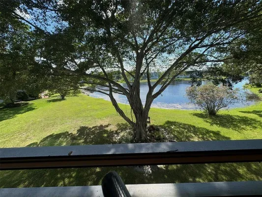 Property Slideshow image 2 of 35 | 3058 cambridge c # 3058, Deerfield Beach, FL, 33442