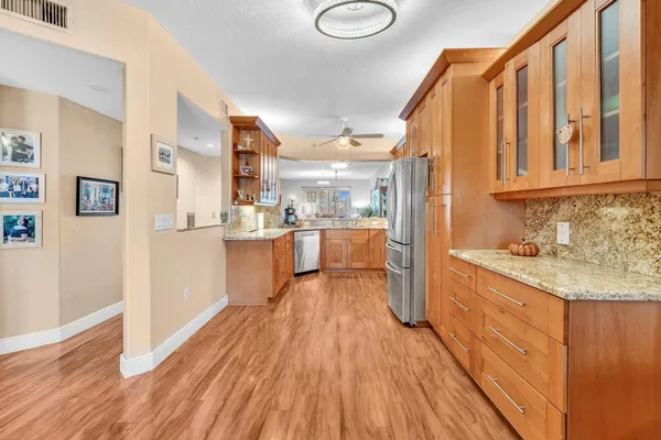 Property Slideshow image 2 of 79 | 7727 southampton ter 202, Tamarac, FL, 33321