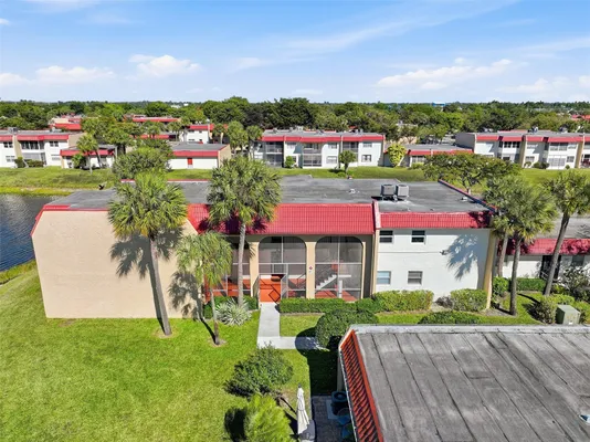 Property Slideshow image 2 of 34 | 401 lake frances dr 401, West Palm Beach, FL, 33411