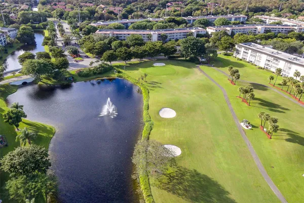 Property Slideshow image 3 of 56 | 2505 antigua ter d-4, Coconut Creek, FL, 33066