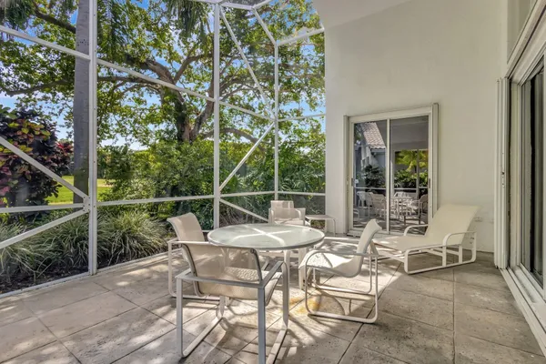 Property Slideshow image 3 of 59 | 11917 fountainside cir, Boynton Beach, FL, 33437