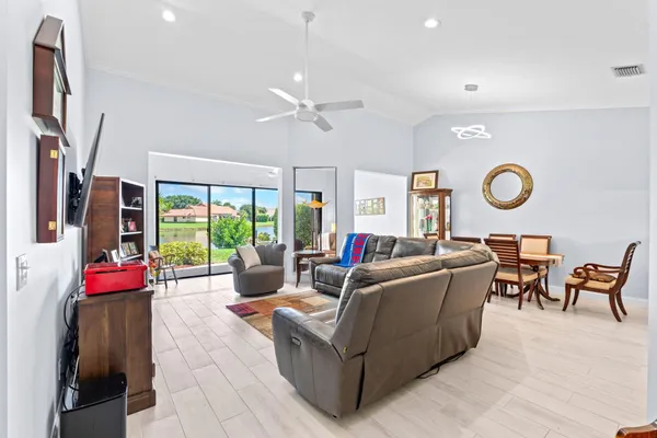 Property Slideshow image 3 of 77 | 8486 heather pl, Boynton Beach, FL, 33472