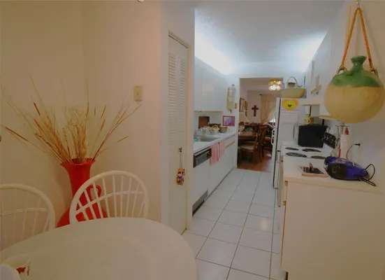 Property Slideshow image 2 of 19 | 1200 sw 130th ave g210, Pembroke Pines, FL, 33027