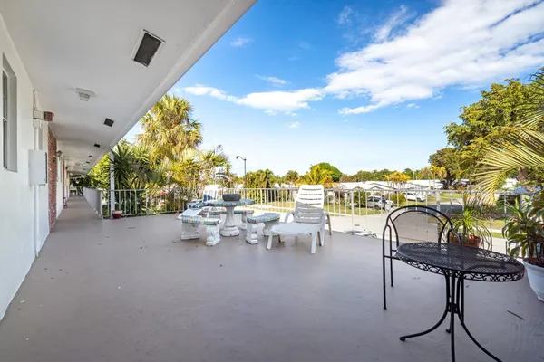 Property Slideshow image 2 of 18 | 2851 e golf blvd 205, Pompano Beach, FL, 33064