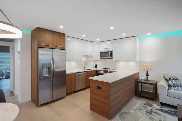 Property Slideshow image 2 of 56 | 3034 berkshire b 3034, Deerfield Beach, FL, 33442
