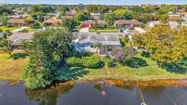 Property Slideshow image 3 of 31 | 14800 country ln, Delray Beach, FL, 33484