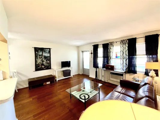 Property Slideshow image 2 of 35 | 20 bedford a # 20, West Palm Beach, FL, 33417