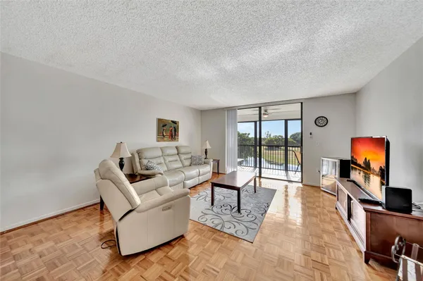 Property Slideshow image 2 of 47 | 3591 environ blvd a405, Lauderhill, FL, 33319